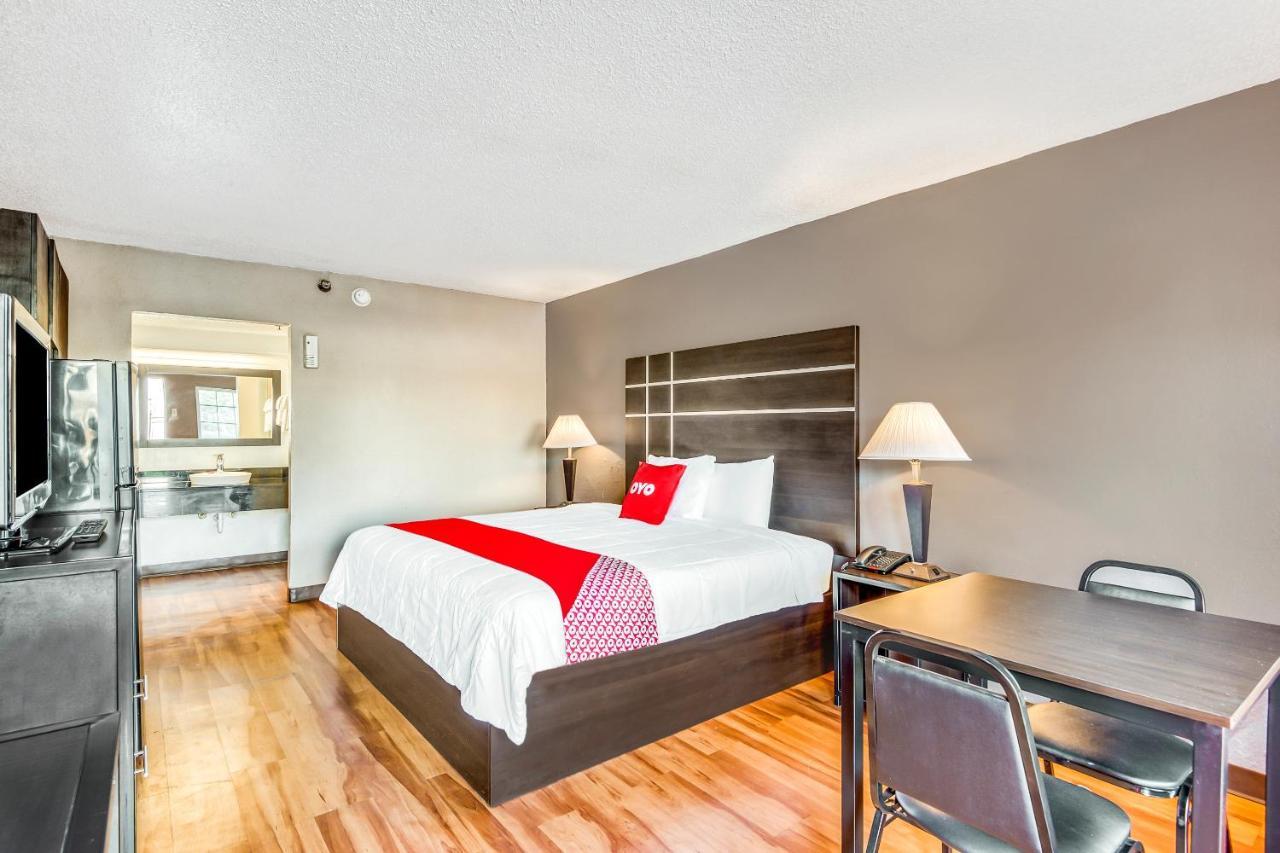 Oyo Hotel Jackson Fairgrounds I-55 Extérieur photo