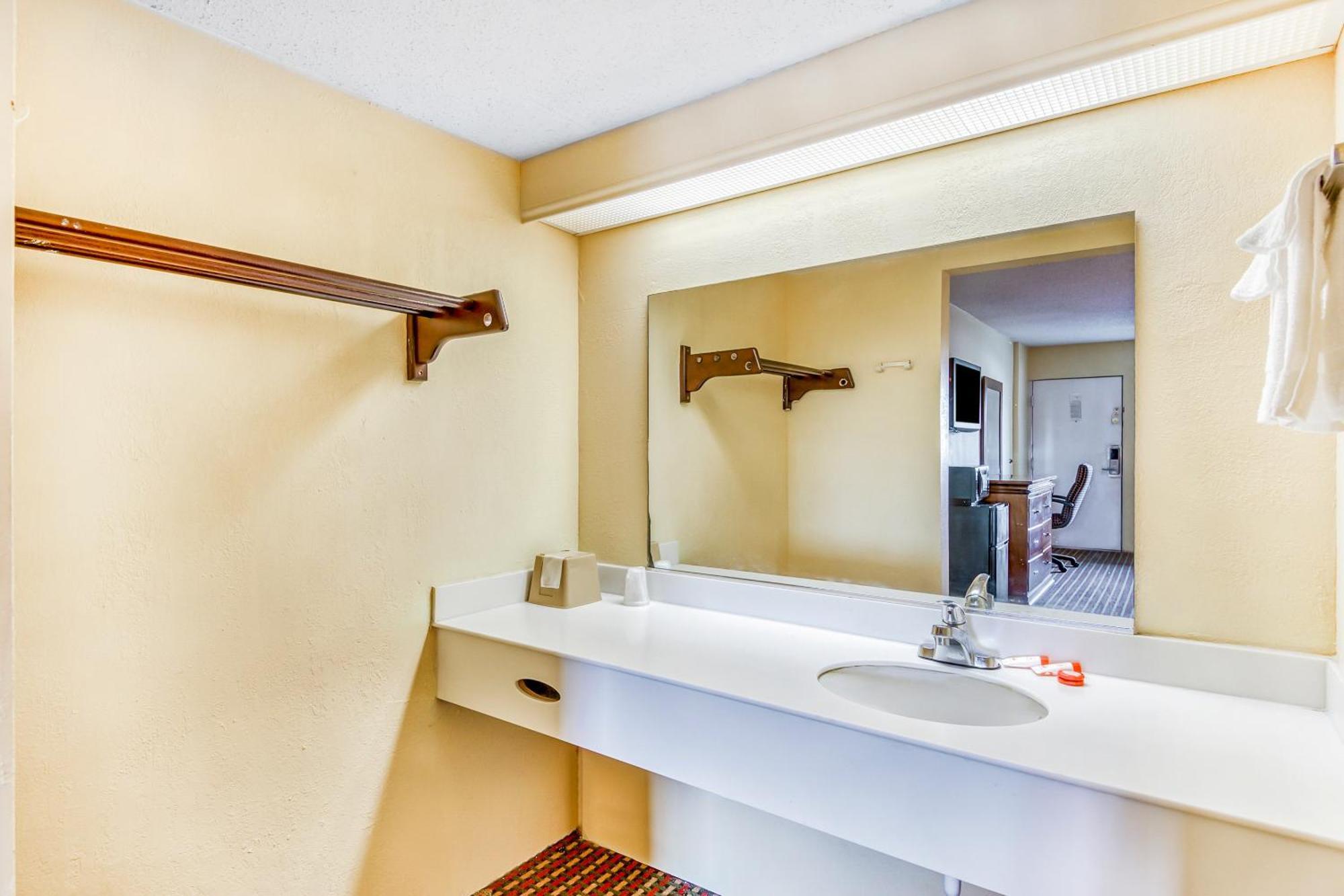 Oyo Hotel Jackson Fairgrounds I-55 Extérieur photo