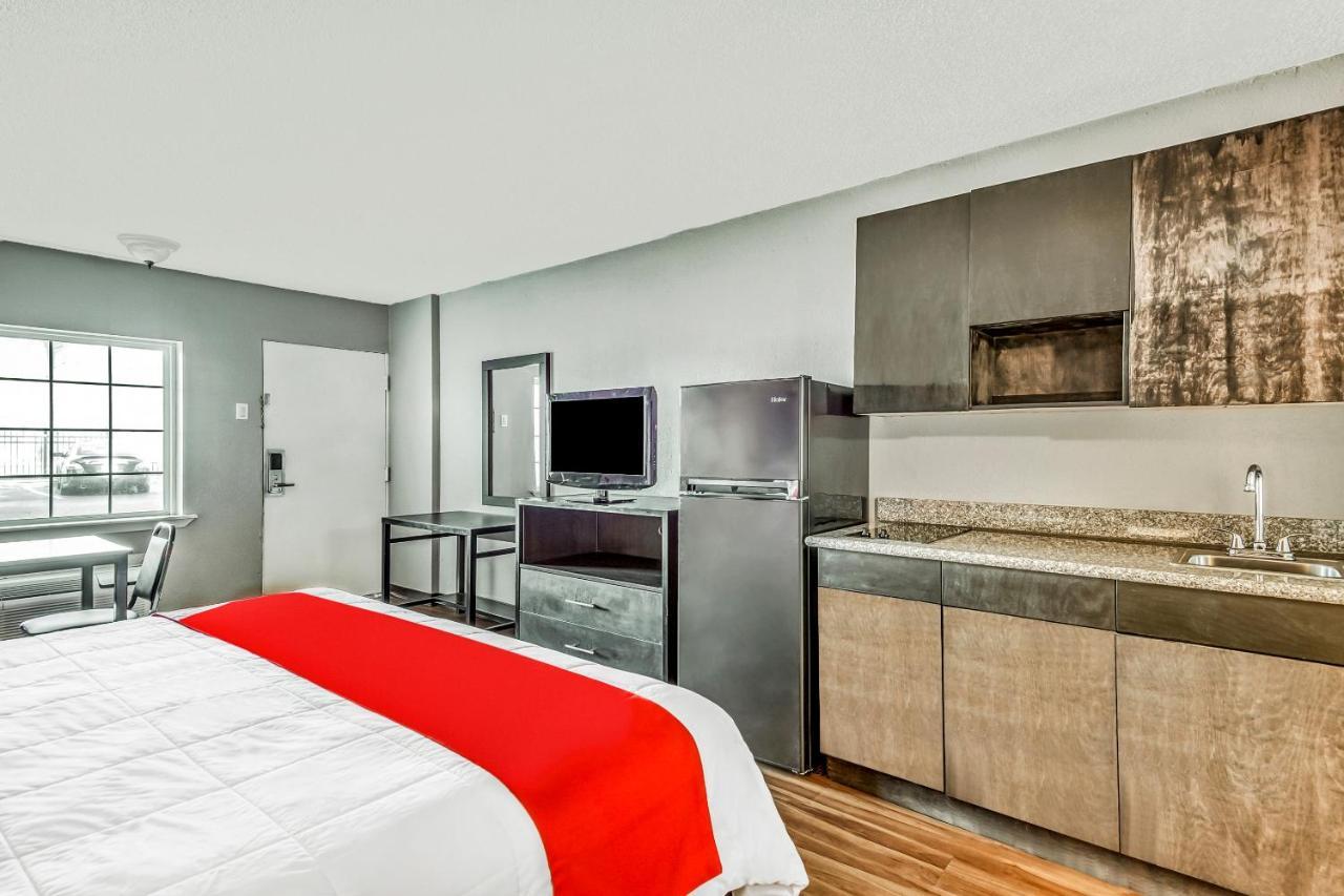 Oyo Hotel Jackson Fairgrounds I-55 Extérieur photo